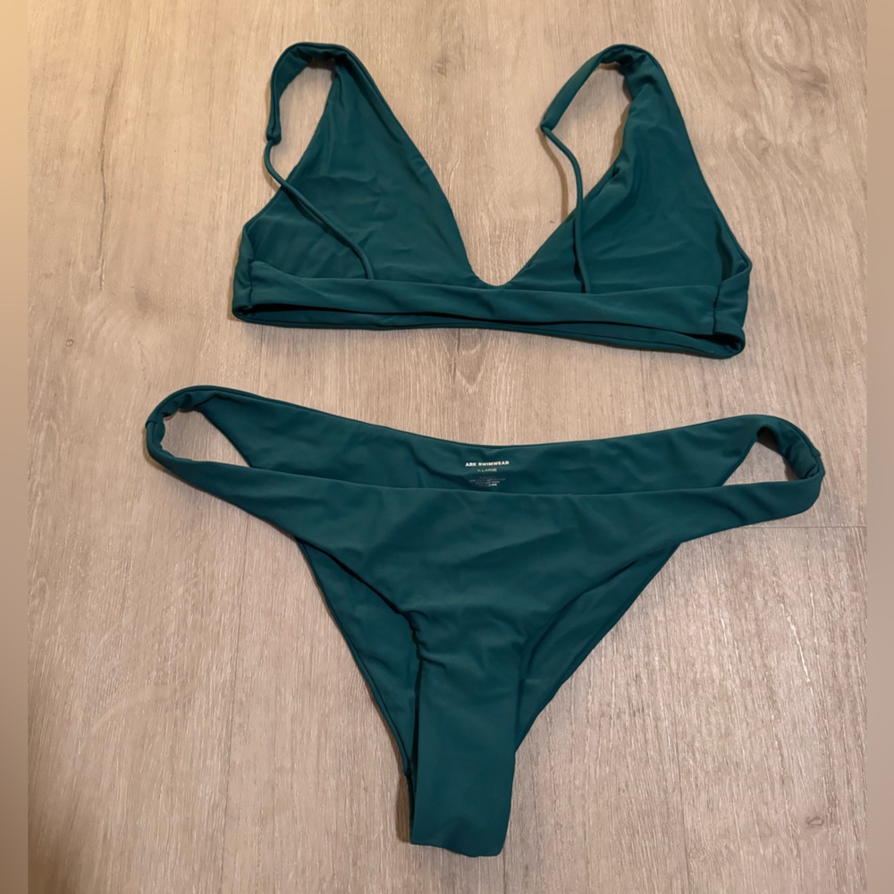 COPY - ARK swimsuit set